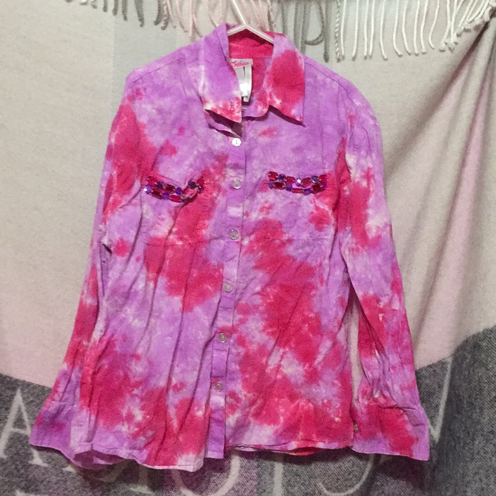 Purple-pink long sleeve shirt